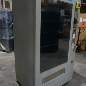 5 WIDE COMBINATION VENDING MACHINE - Image 5