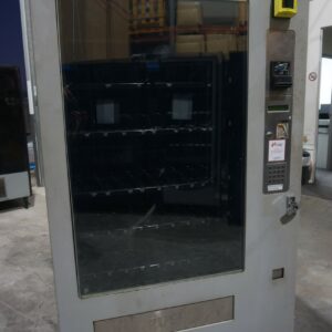 5 WIDE COMBINATION VENDING MACHINE - Image 4