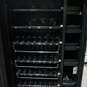 4 WIDE COMBO VENDING MACHINE - Image 2