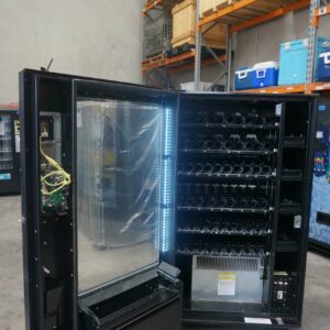 5 WIDE COMBO VENDING MACHINE - Image 4