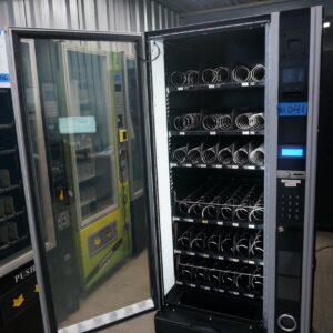 3 WIDE COMBO VENDING MACHINE - Image 6