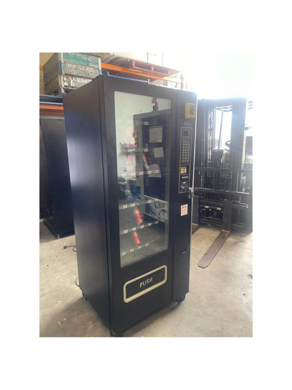 rpm6-combo-vending-machine-1.jpg